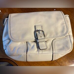 Coach Leather Hadley Field Bag